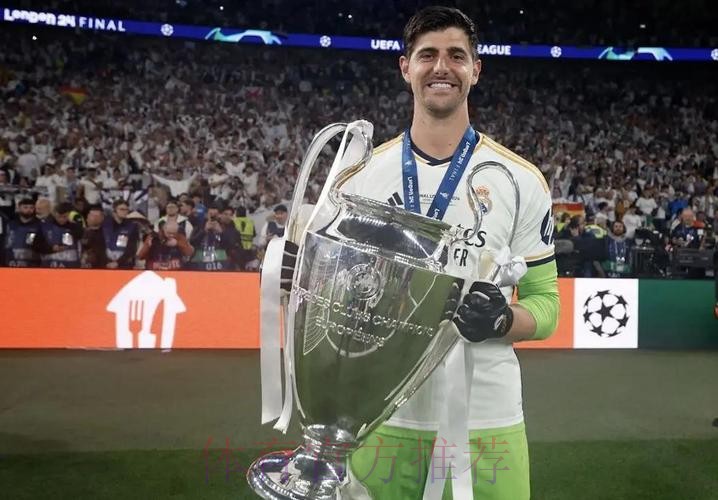 库尔图瓦已告知皇马 他不会参加明年的欧洲杯 库尔图瓦已告知皇马 他不会参加明年的欧洲杯